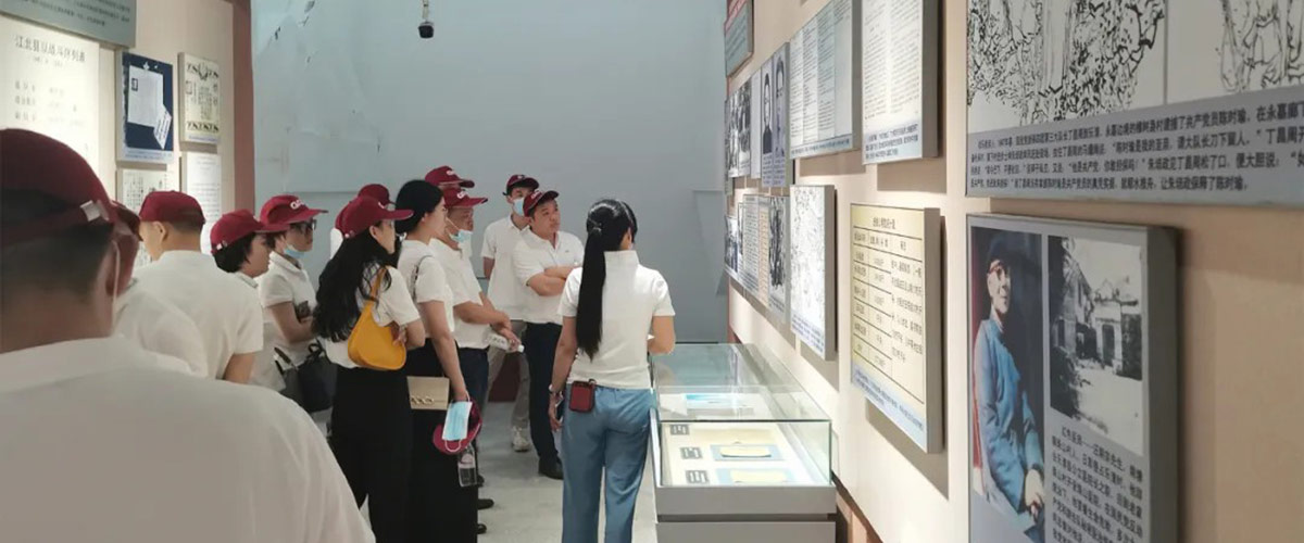 金萊勒電氣營(yíng)銷團(tuán)隊(duì)參觀永樂(lè)人民抗日自衛(wèi)游擊總隊(duì)紀(jì)念館-1